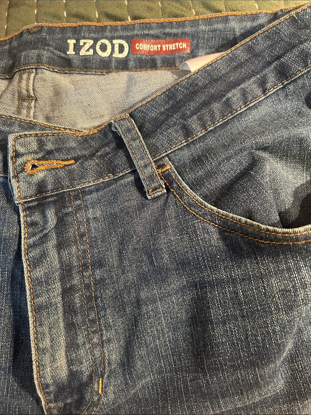 Izod Men’s Relaxed Fit Blue Denim Jeans with Contrast Stitching